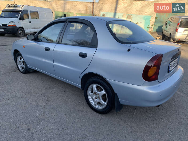 Седан Daewoo Lanos 2005 в Николаеве