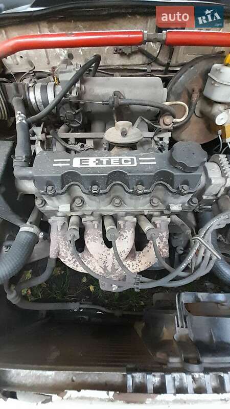 Седан Daewoo Lanos 2003 в Днепре