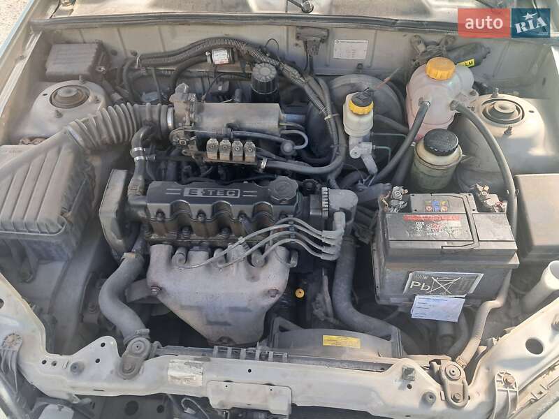 Седан Daewoo Lanos 2006 в Львове