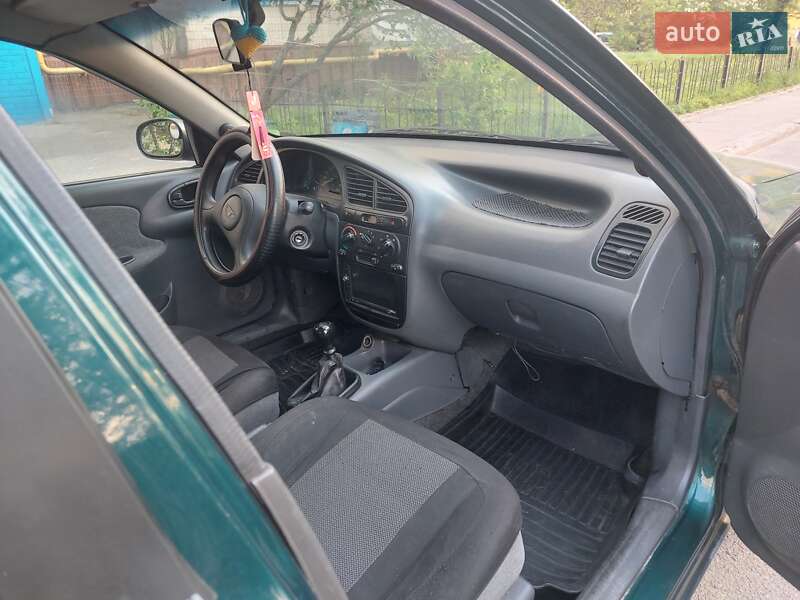 Седан Daewoo Lanos 2004 в Киеве фото 8 Седан Daewoo Lanos 2004 в Киеве