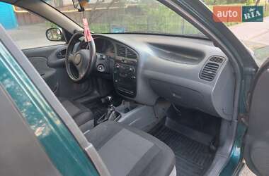 Седан Daewoo Lanos 2004 в 