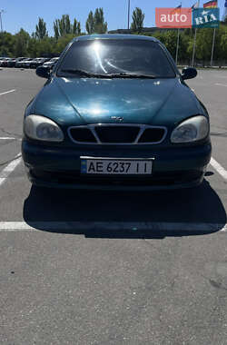 Седан Daewoo Lanos 1998 в Днепре