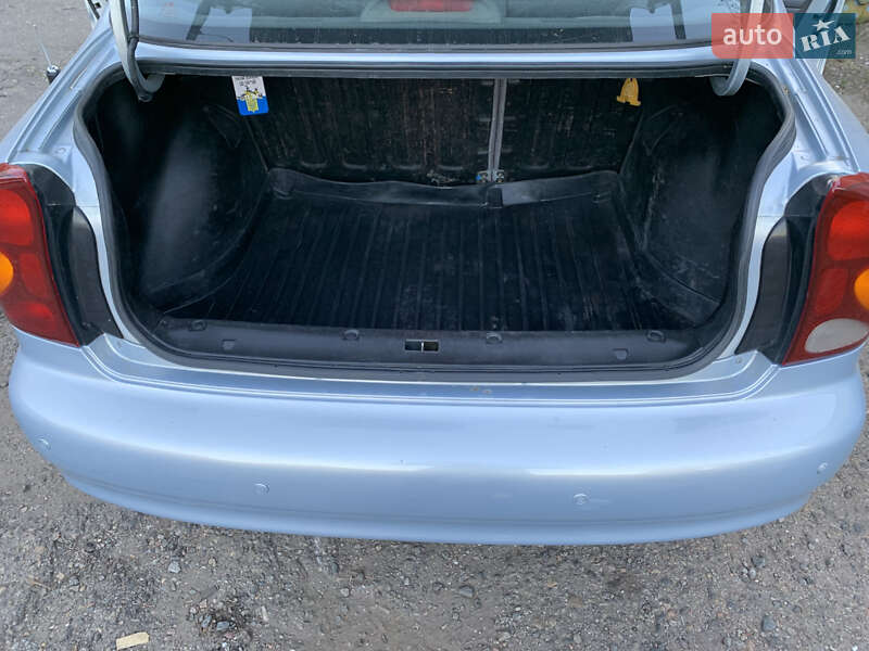 Седан Daewoo Lanos 2005 в Николаеве