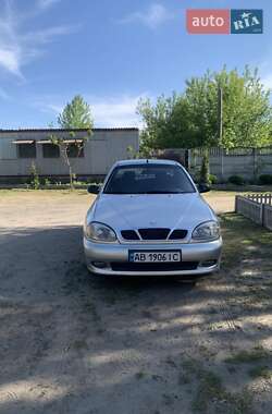 Седан Daewoo Lanos 2004 в 