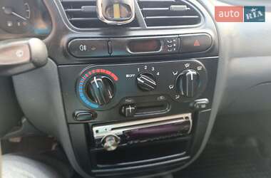 Седан Daewoo Lanos 2004 в 