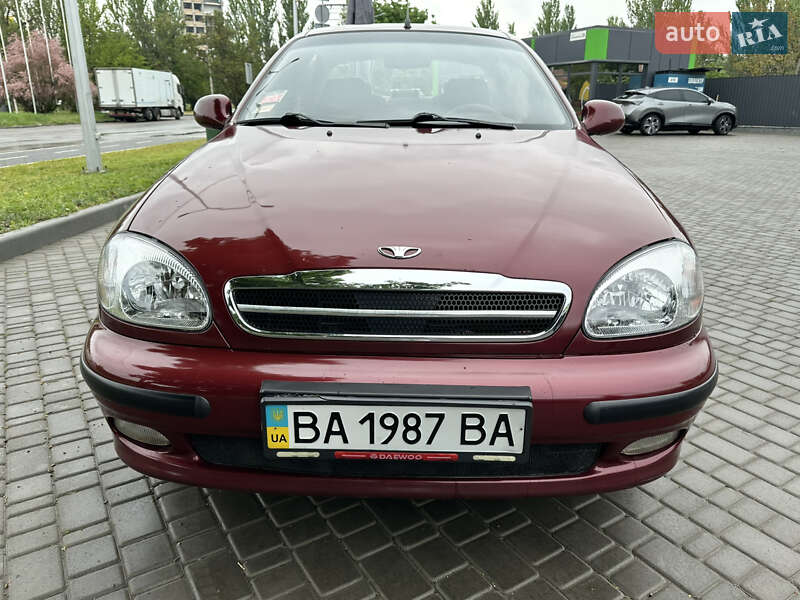 Седан Daewoo Lanos 2011 в Кропивницком