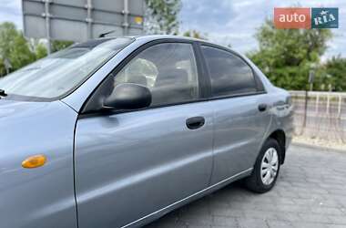 Седан Daewoo Lanos 2009 в 