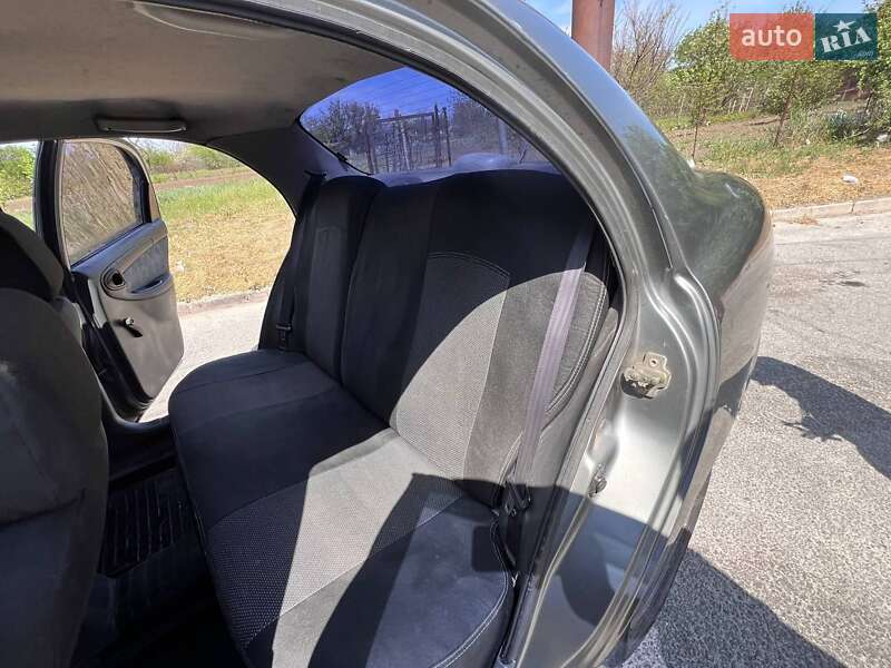 Седан Daewoo Lanos 2004 в Запорожье фото 4 Седан Daewoo Lanos 2004 в Запорожье