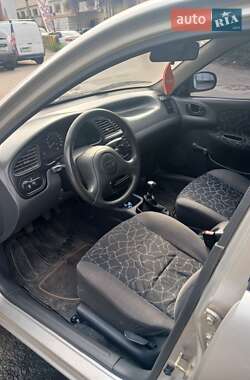 Седан Daewoo Lanos 2003 в 