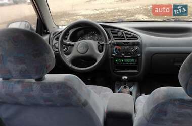Седан Daewoo Lanos 2001 в 