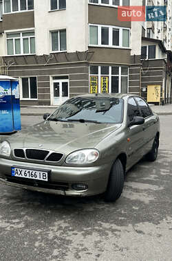 Седан Daewoo Lanos 2002 в Харкові