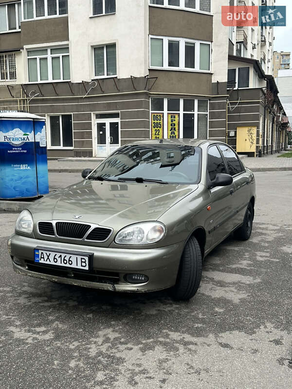 Daewoo Lanos 2002