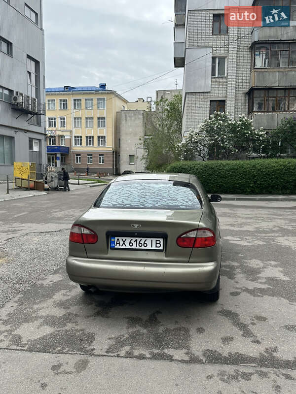 Седан Daewoo Lanos 2002 в Харькове