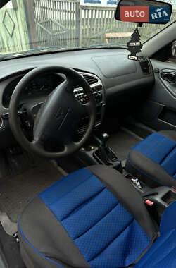 Седан Daewoo Lanos 2003 в 