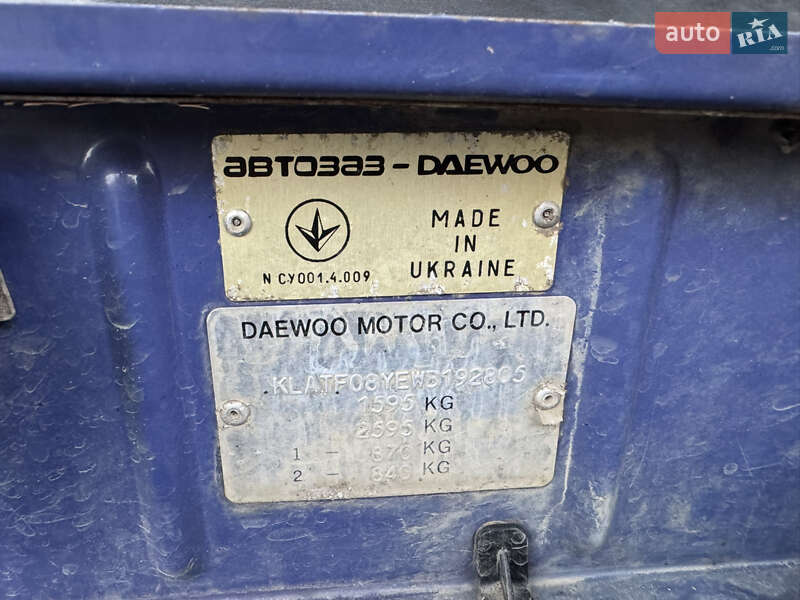 Хетчбек Daewoo Lanos 1998 в Мукачевому