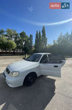 Седан Daewoo Lanos 2004 в 