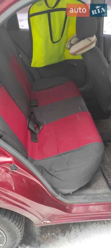 Седан Daewoo Lanos 2004 в Києві