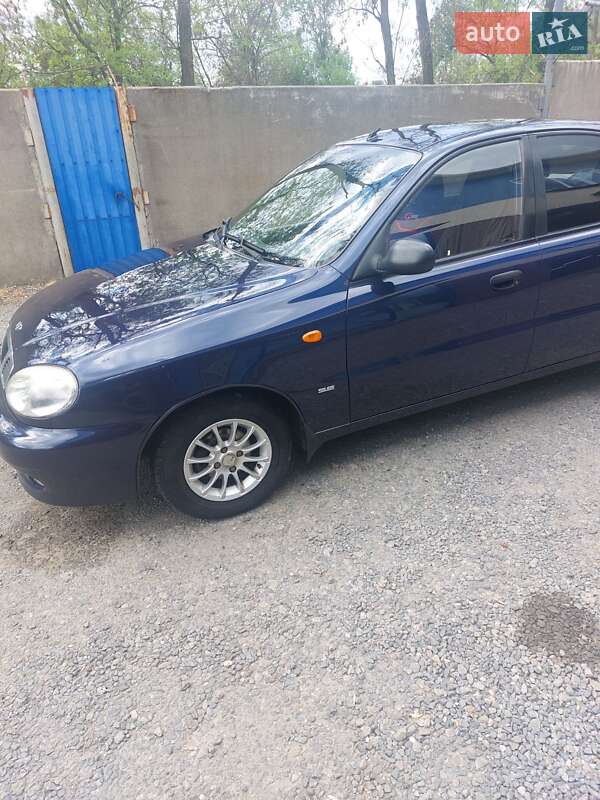 Седан Daewoo Lanos 2004 в 