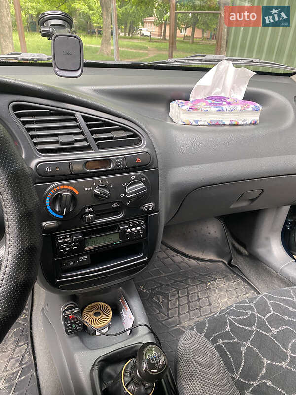 Седан Daewoo Lanos 2002 в Белой Церкви