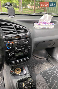 Седан Daewoo Lanos 2002 в 