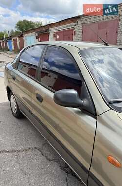 Седан Daewoo Lanos 2003 в 