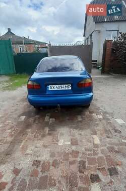 Седан Daewoo Lanos 1998 в 