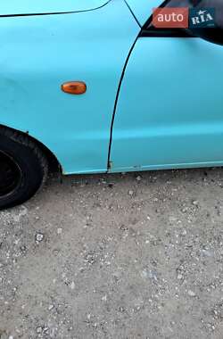 Седан Daewoo Lanos 1998 в 