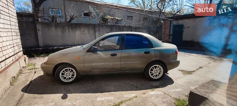 Седан Daewoo Lanos 2006 в Каменском