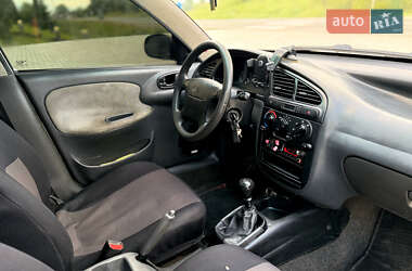 Седан Daewoo Lanos 2003 в 