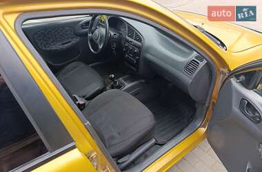 Седан Daewoo Lanos 2003 в 