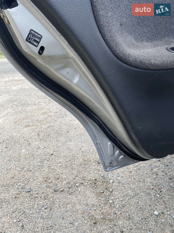 Седан Daewoo Lanos 2004 в Киеве фото 16 Седан Daewoo Lanos 2004 в Киеве