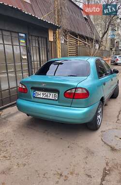 Седан Daewoo Lanos 1998 в 