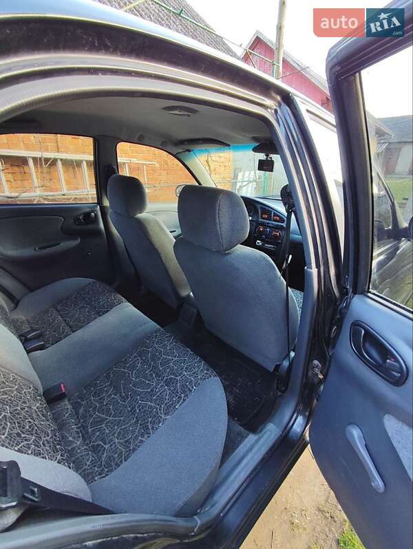 Седан Daewoo Lanos 2008 в Жидачові