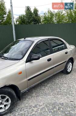 Седан Daewoo Lanos 2004 в 