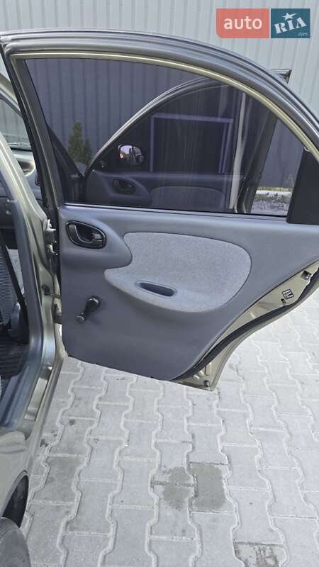 Седан Daewoo Lanos 2006 в Одессе