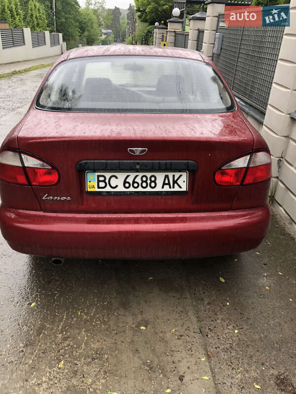 Седан Daewoo Lanos 2005 в Львове