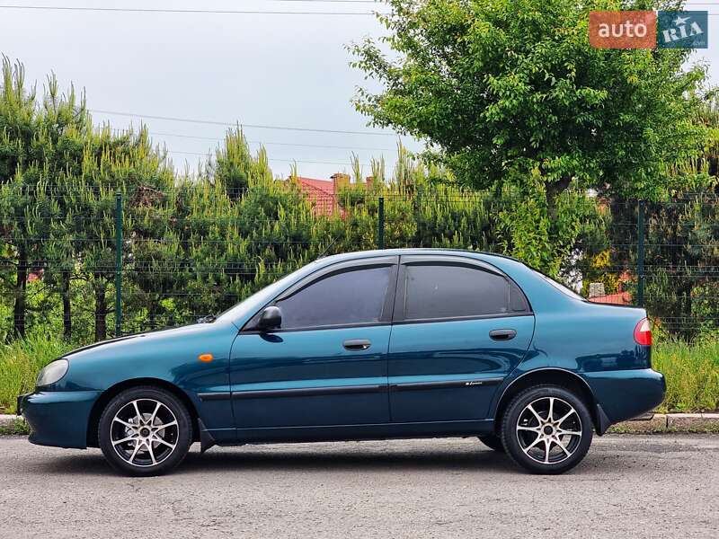 Седан Daewoo Lanos 2003 в Хмельницком