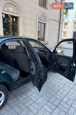 Седан Daewoo Lanos 2004 в 