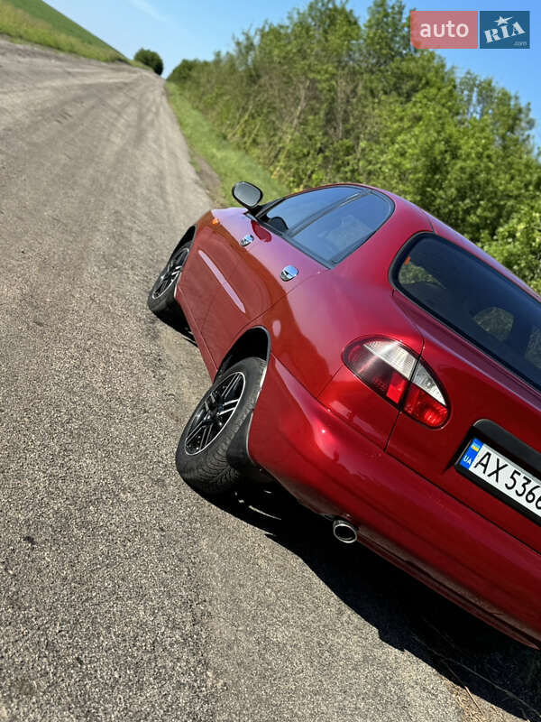 Седан Daewoo Lanos 2008 в Краснограді