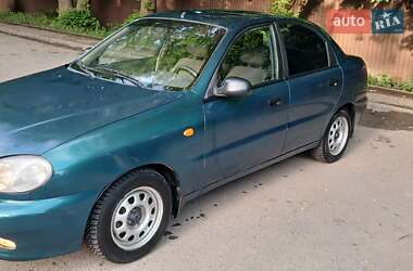Седан Daewoo Lanos 2003 в Ивано-Франковске