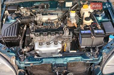 Седан Daewoo Lanos 2003 в 