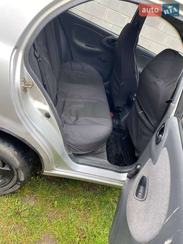 Седан Daewoo Lanos 2005 в Житомире