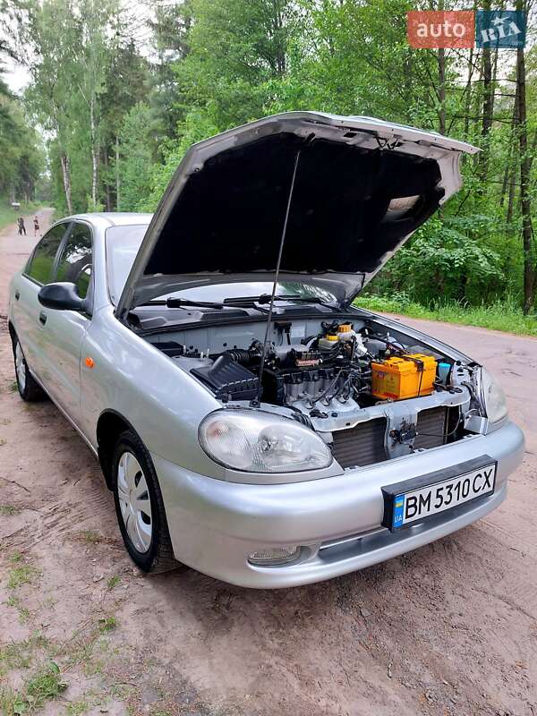 Седан Daewoo Lanos 2006 в Тростянце