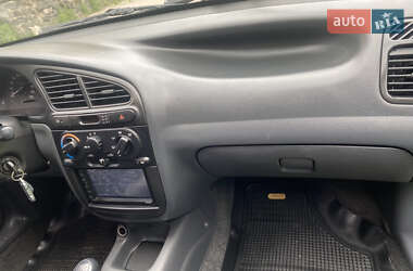 Седан Daewoo Lanos 2003 в 