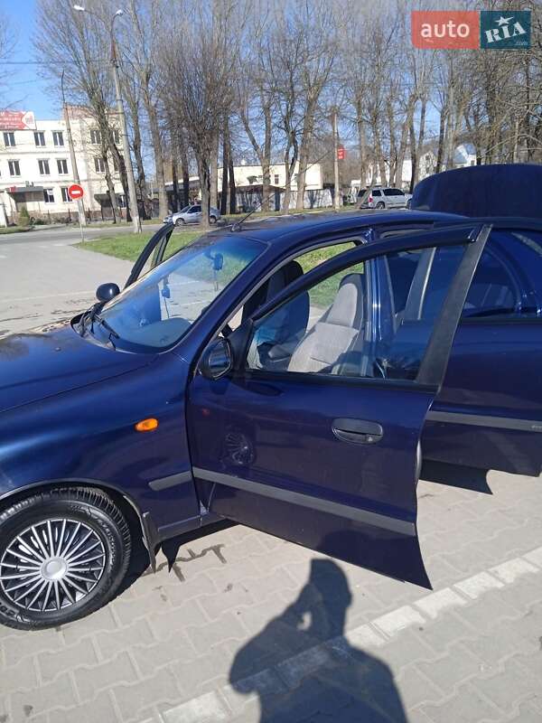 Седан Daewoo Lanos 2003 в Хмельницком