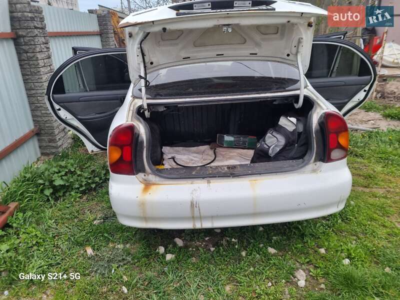 Седан Daewoo Lanos 2010 в Борисполе