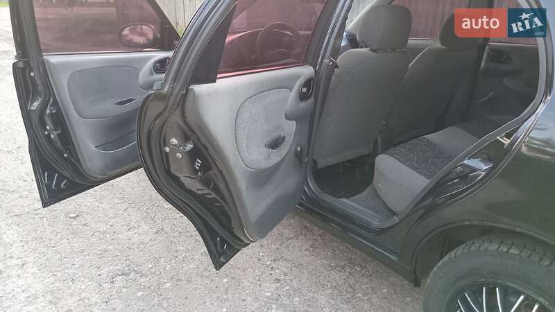 Седан Daewoo Lanos 2007 в Прилуках