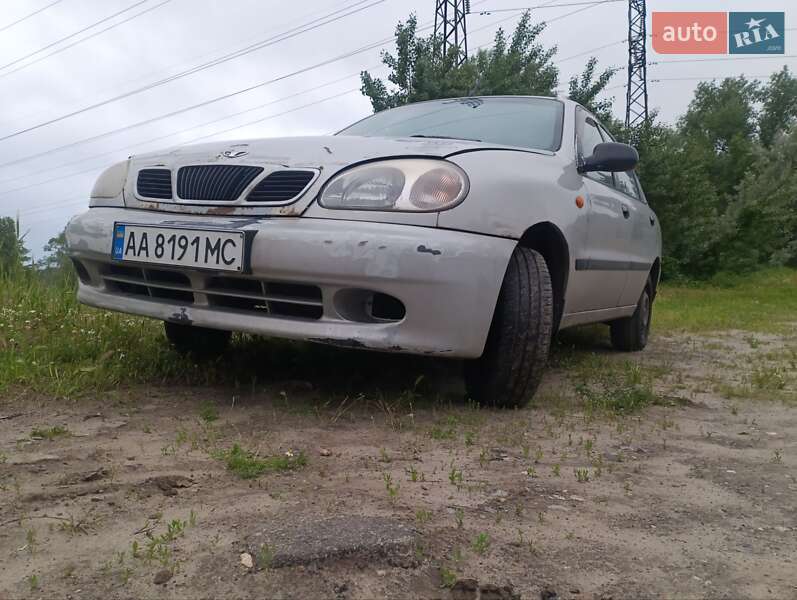 Седан Daewoo Lanos 2004 в Киеве