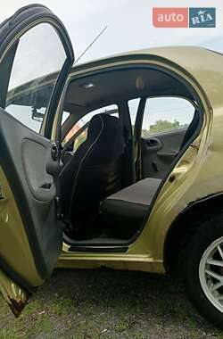 Седан Daewoo Lanos 2006 в Кам'янці-Бузькій