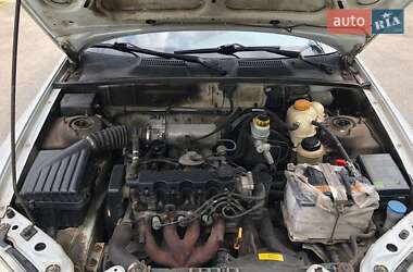 Седан Daewoo Lanos 2011 в 